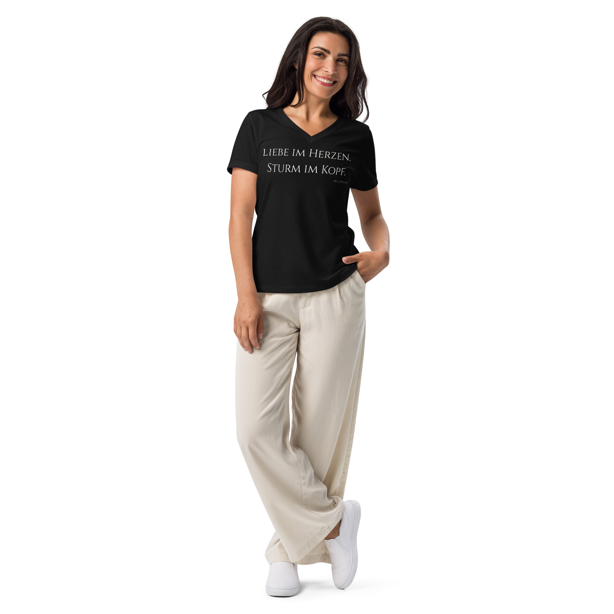 Damen T-Shirt "Liebe in Herzen. Sturm im Kopf" – Bild 15